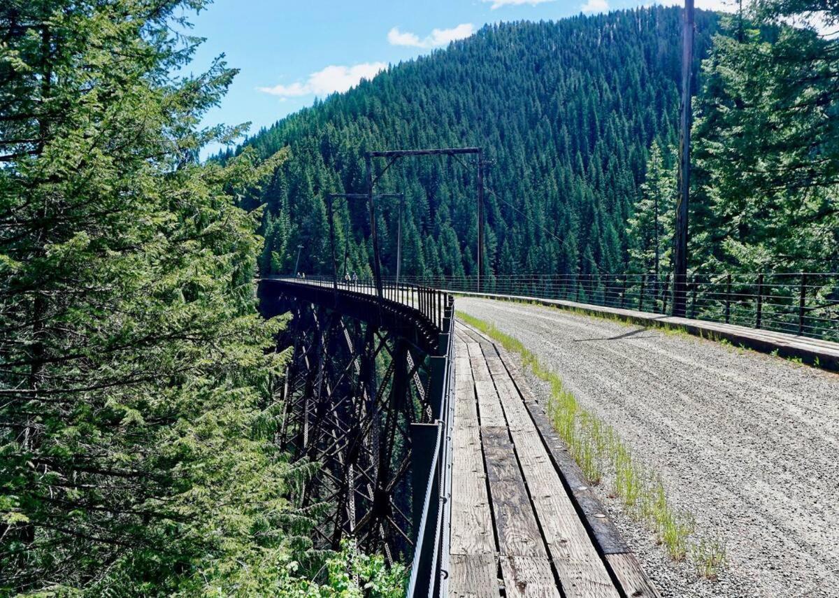 Close To Hiawatha Tr And Biking With Hot Tub Wallace Εξωτερικό φωτογραφία